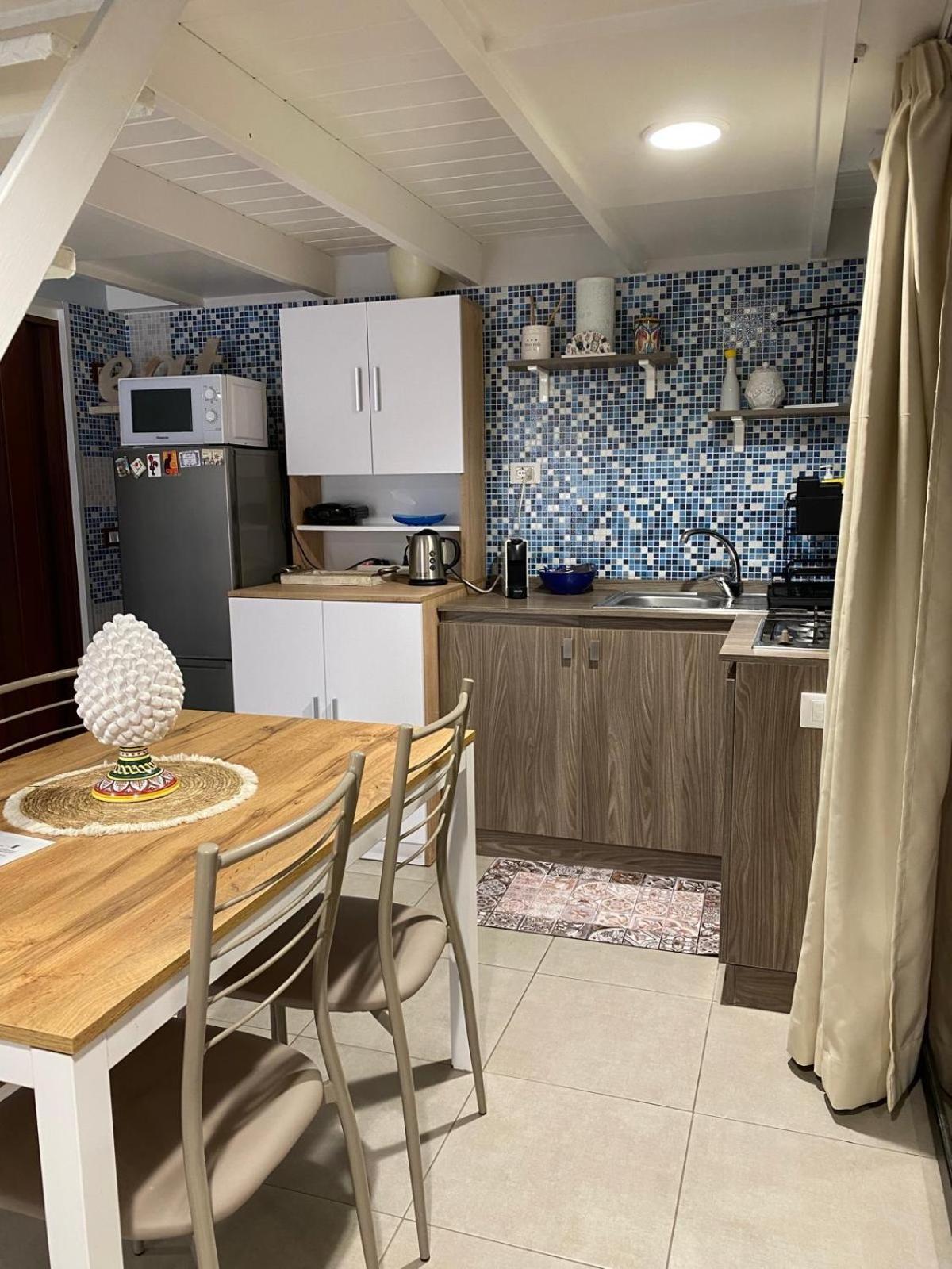 מזרה דל ואלו La Dimora Del Viaggiatore Luxury Apartments מראה חיצוני תמונה
